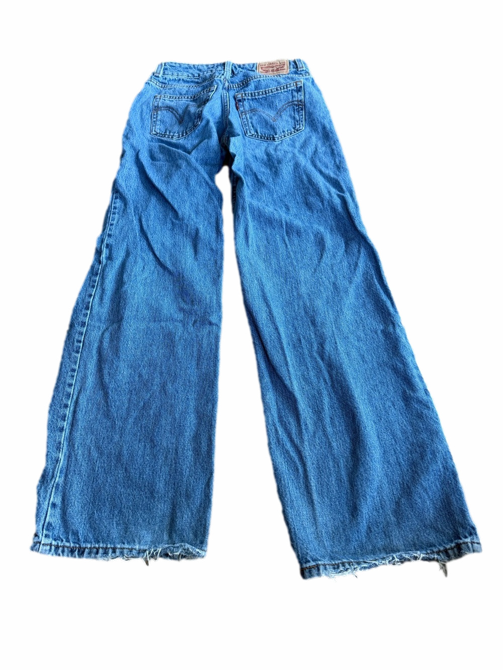 Levi's light blue denim jeans with tan leather patch - Picture 2 of 6
